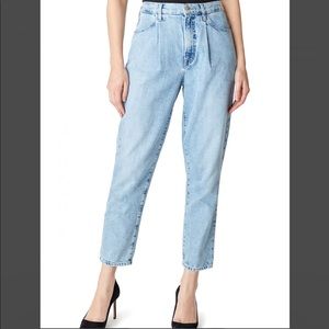 JBRAND Pleat Front High Rise Jeans Sz 28